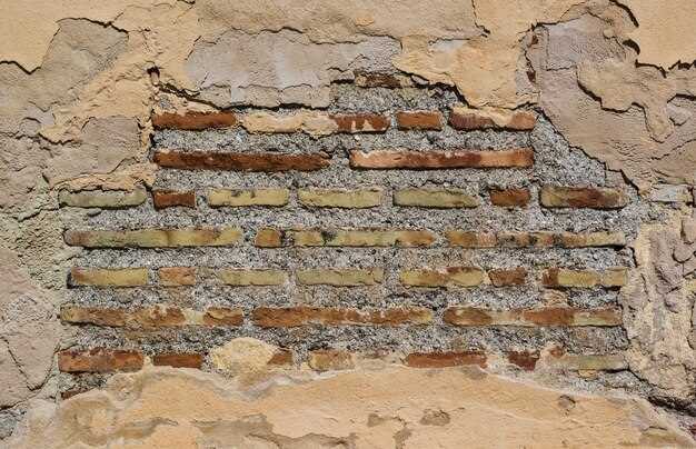 How Poor Drainage Behind a Retaining Wall Leads to Hydrostatic Pressure and Cracking