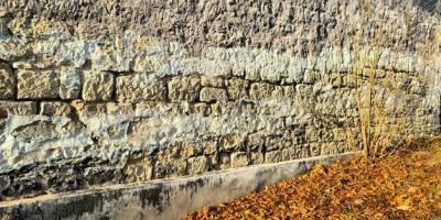 Why do retaining walls fail